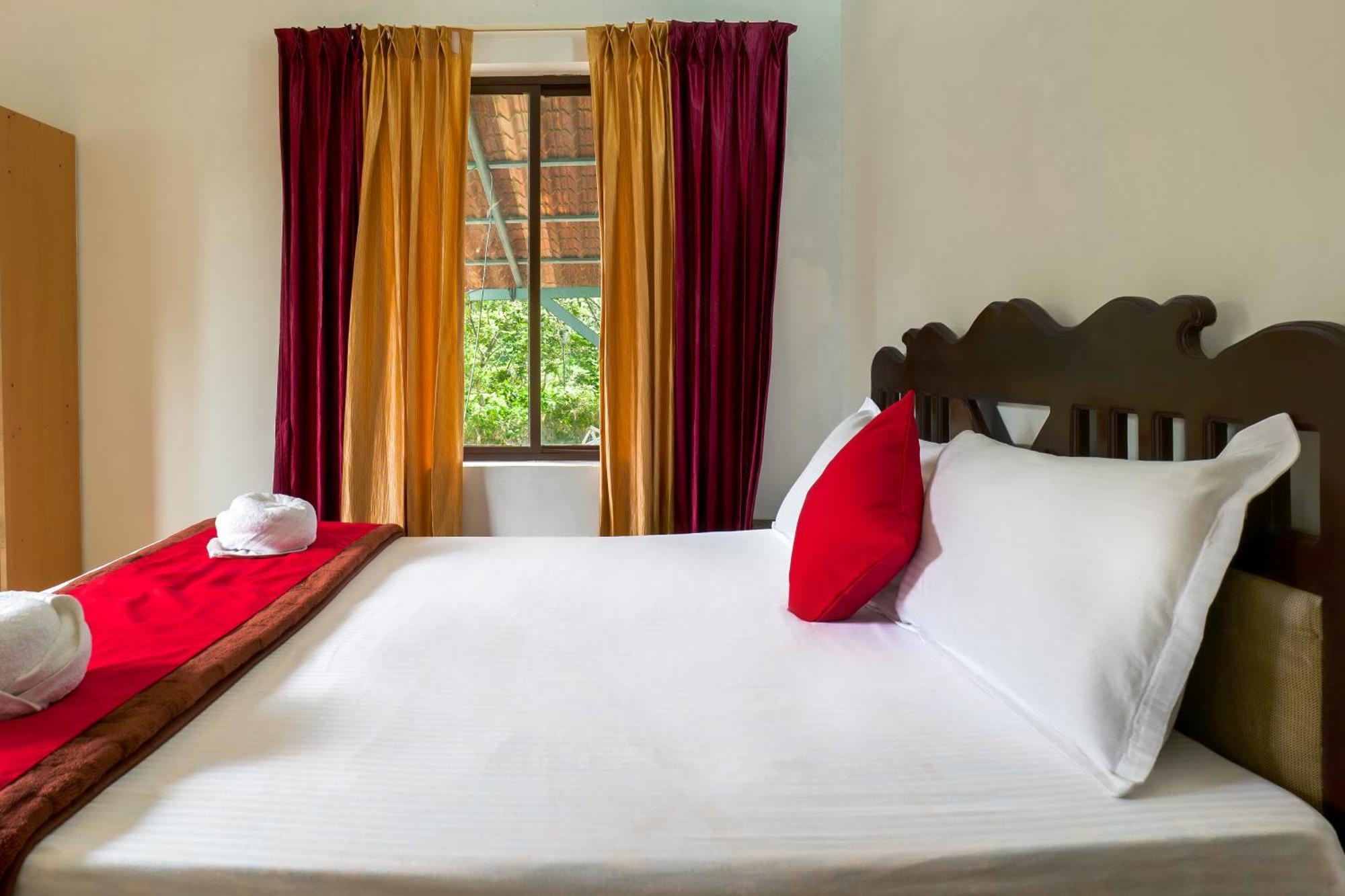 Exotica Holidays Otel Viripara Dış mekan fotoğraf