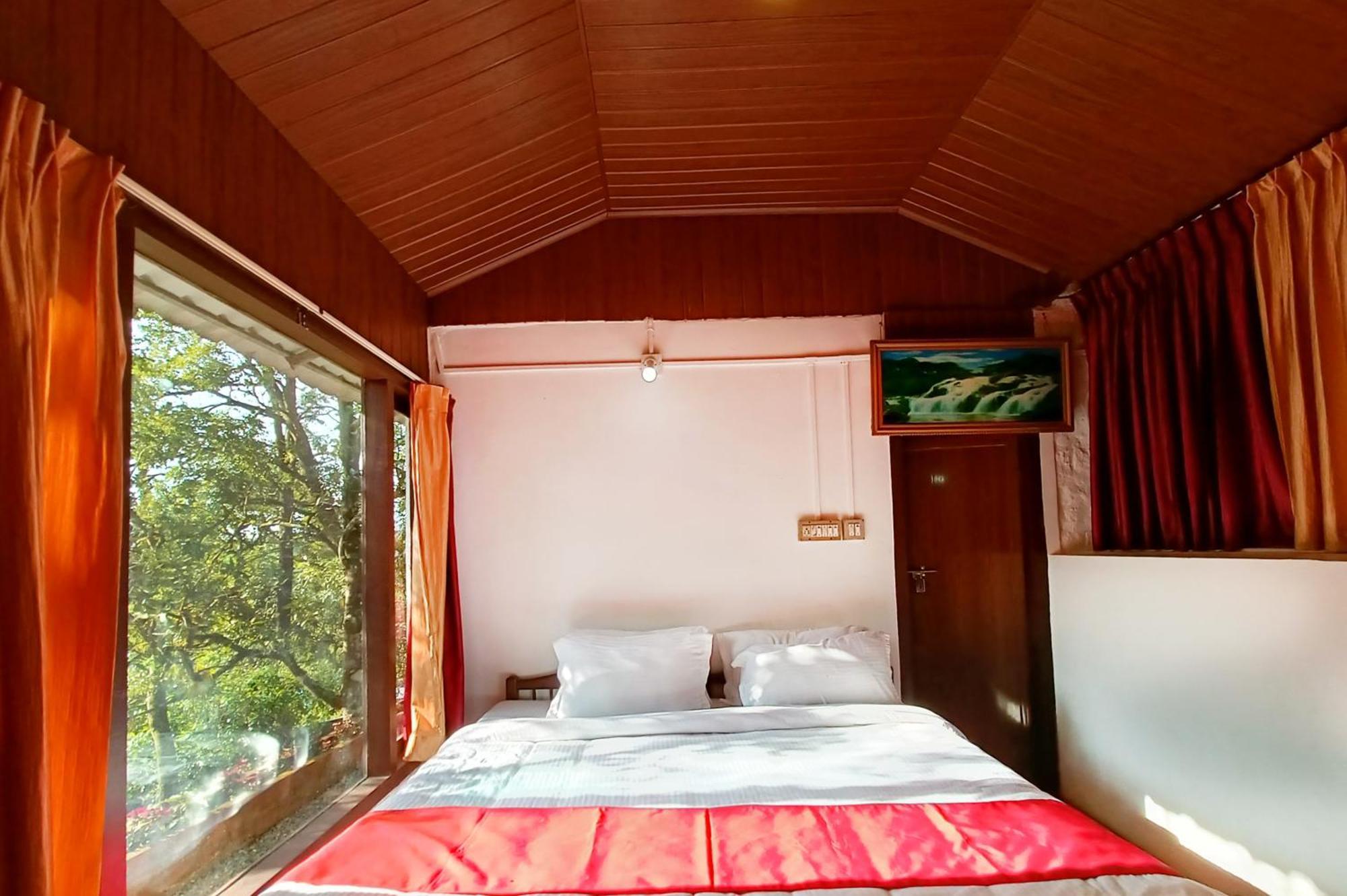 Exotica Holidays Otel Viripara Dış mekan fotoğraf