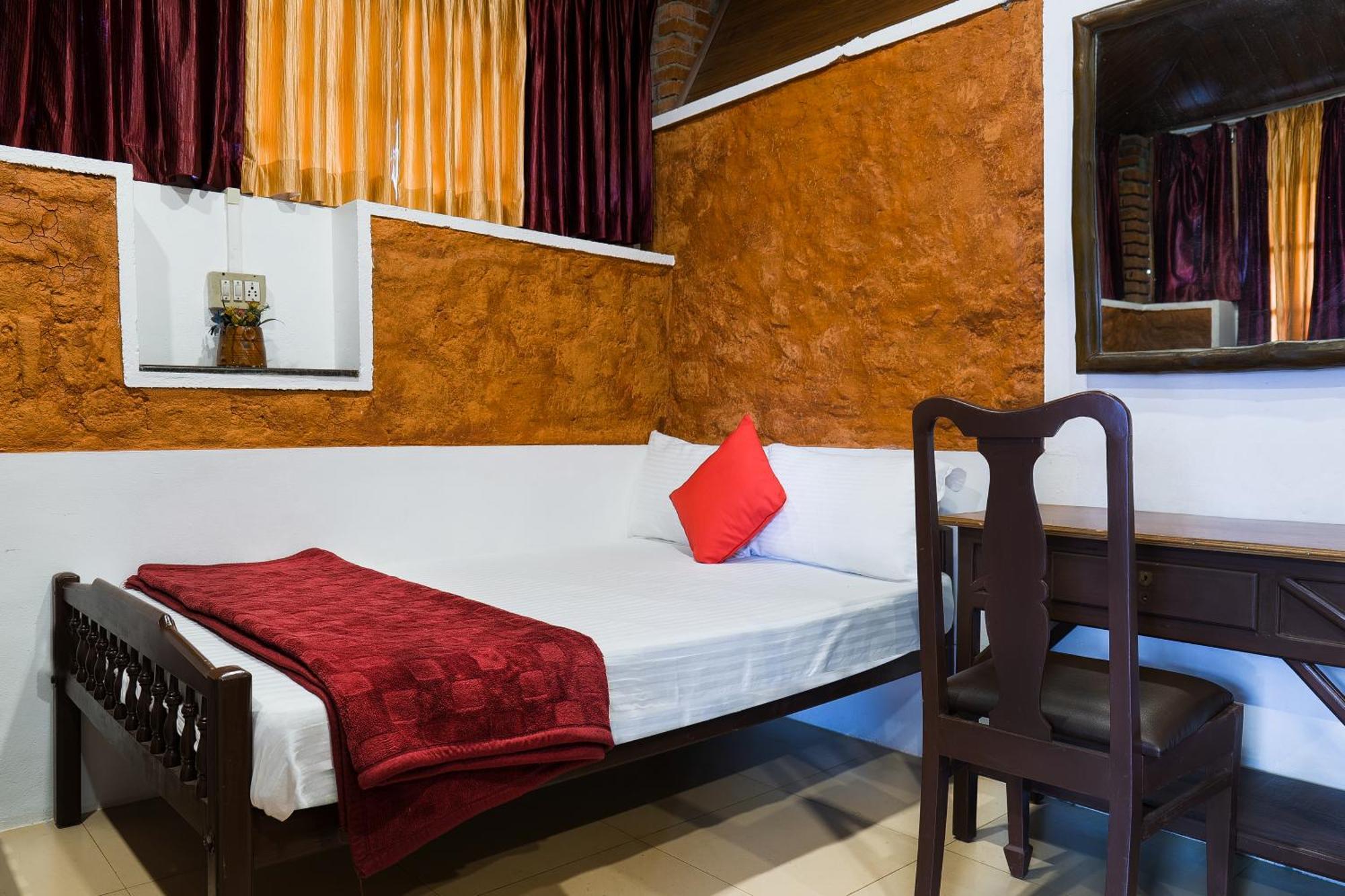 Exotica Holidays Otel Viripara Dış mekan fotoğraf